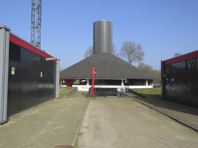 907462 Gezicht op de Warmtecentrale II (Princetonlaan 10) te Utrecht, op het universiteitscentrum De Uithof. De ...